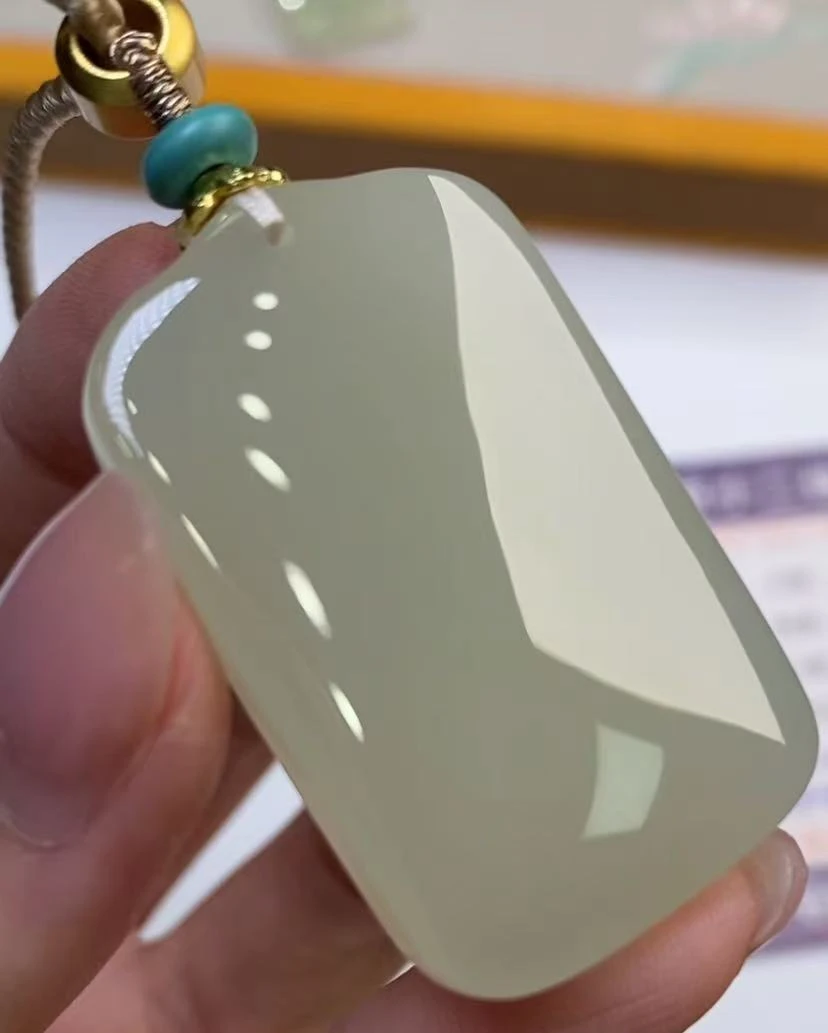 379084/和田玉无事牌挂件   多样性一件发