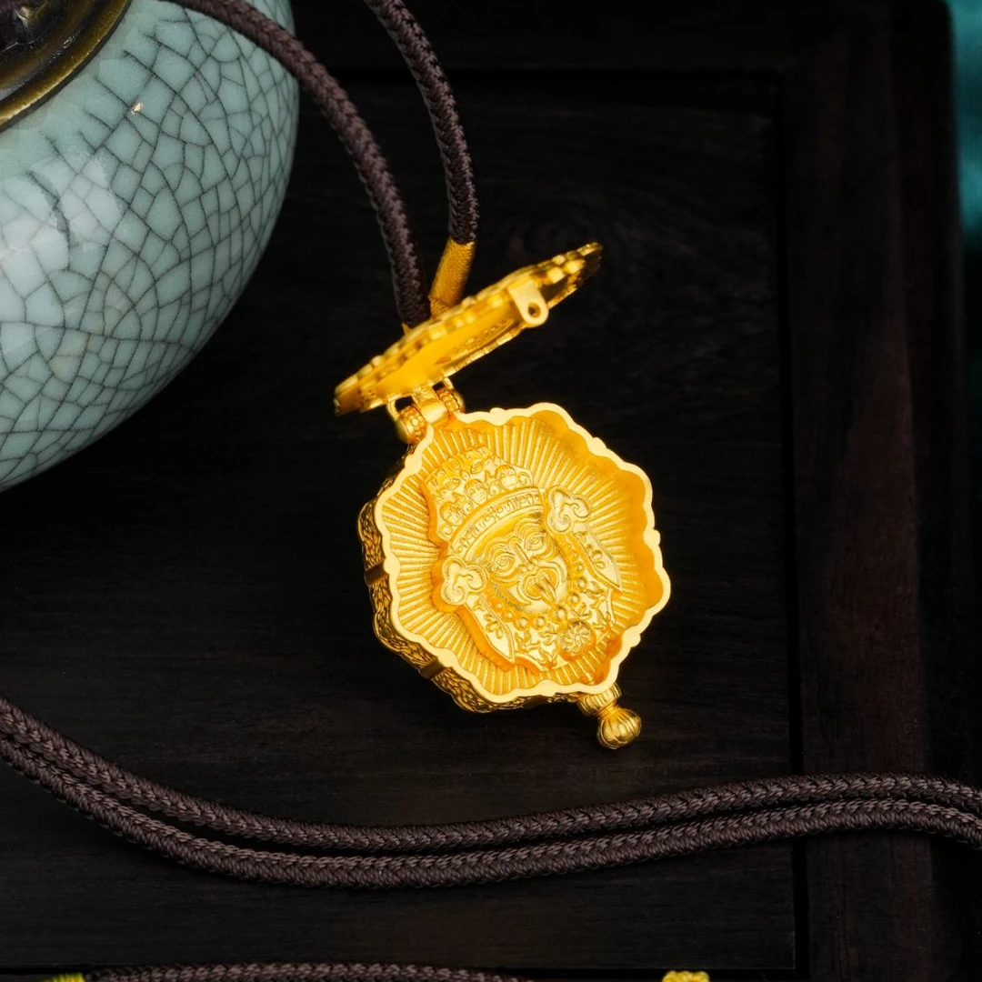 ZOCAI/佐卡伊【传世之美】古法黄金八宝罗盘扎基拉姆镶钻吊坠可开合