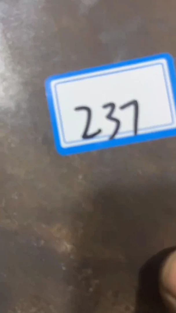 隆江收藏馆新人卖货