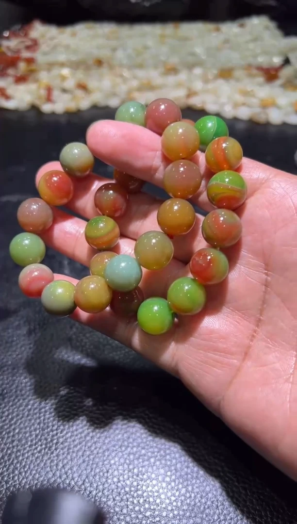 未镶嵌手链玛瑙/玉髓玛瑙手串