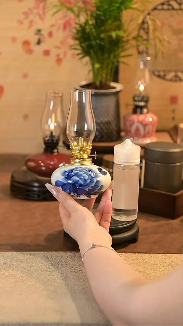 景德镇陶瓷油灯摆件