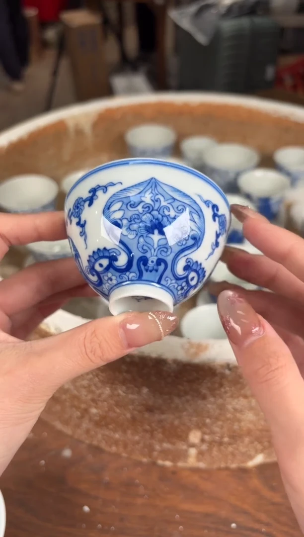 杯看山柴窑青花看山柴窑青花