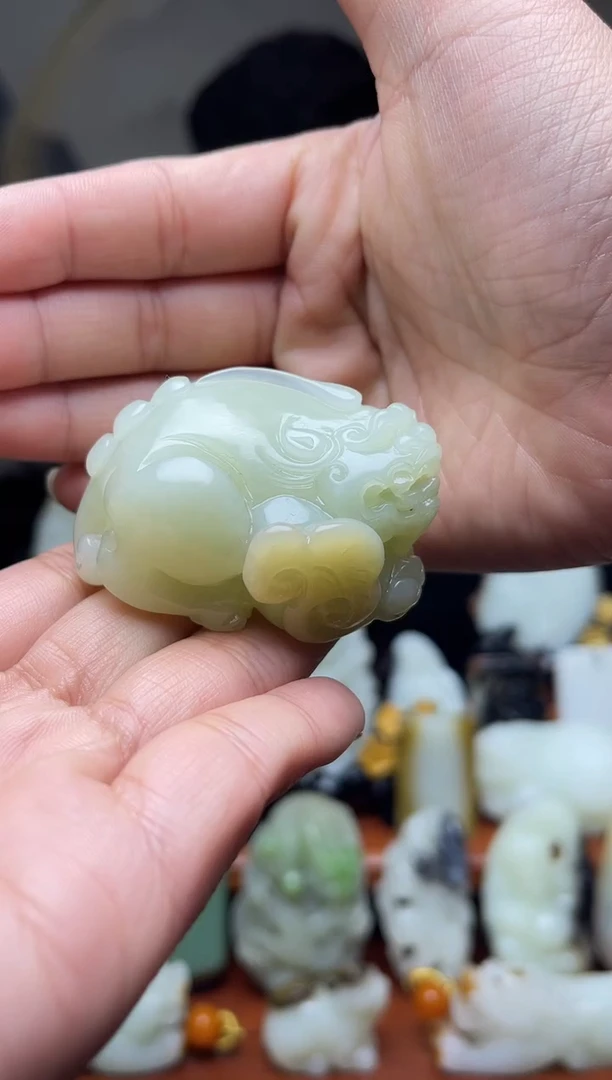 【闪购商品】和田玉吊坠未镶嵌81