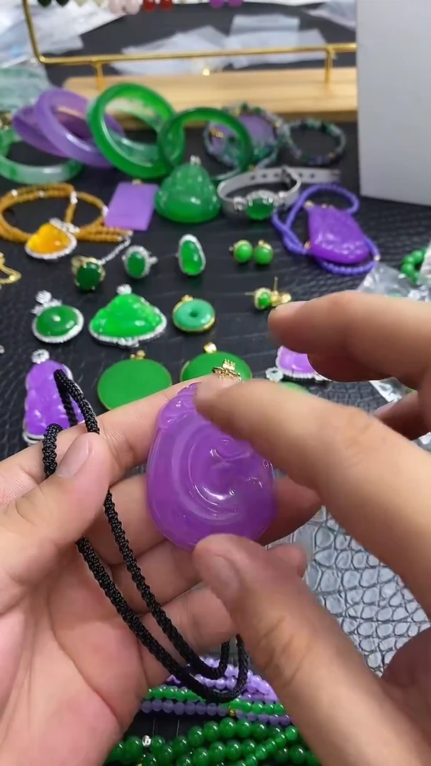 颈饰未镶嵌翡翠S022