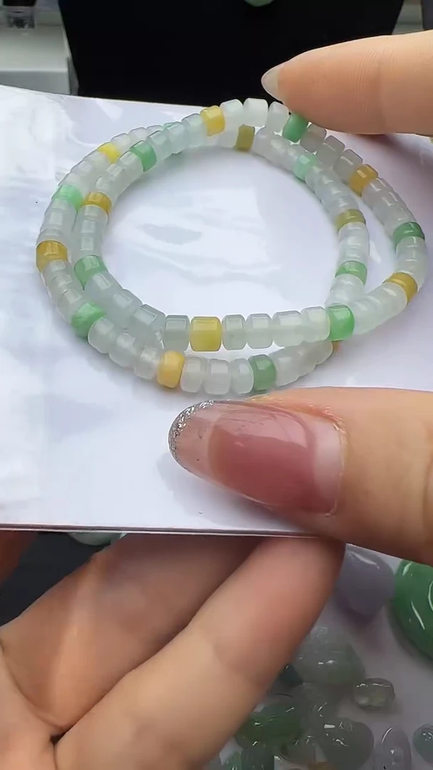 【闪购商品】翡翠手串未镶嵌玉珠手串