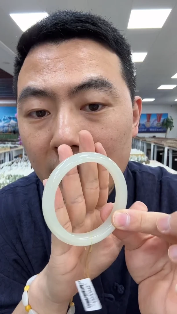 未镶嵌手镯和田玉60-61  818