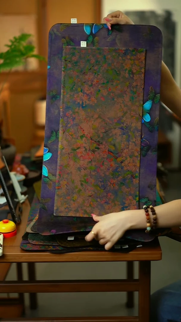 大片蝴蝶+小花园