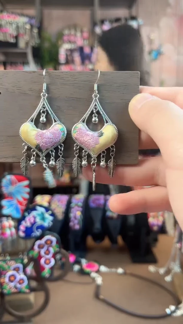 织绣民族风手工非遗老绣饰品441