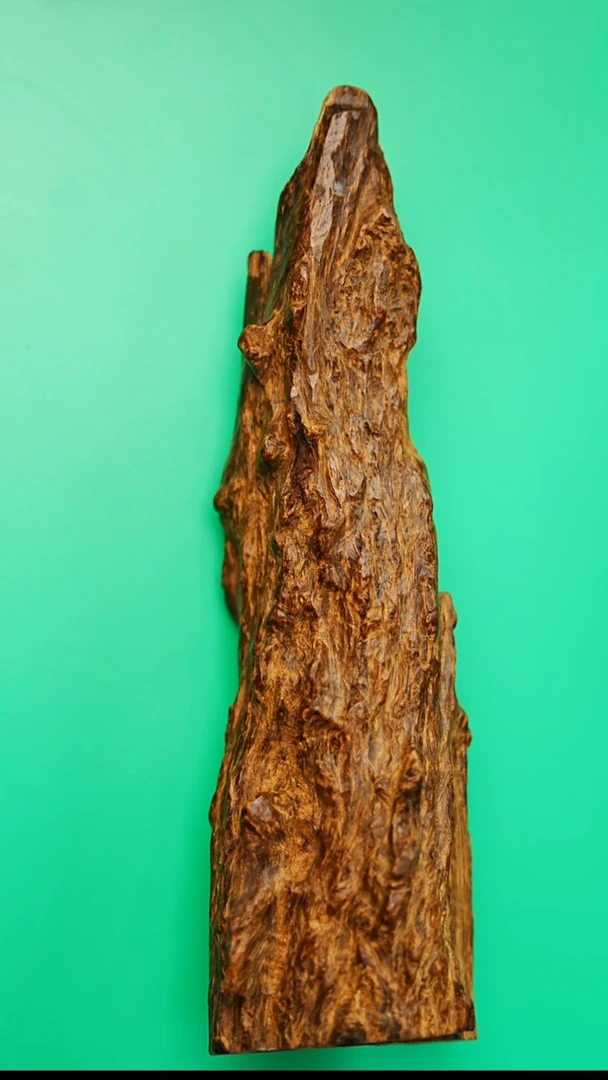 沉香摆件蛤**领富森红土沉水摆件
