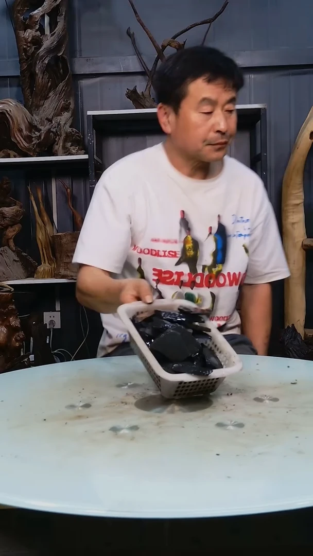 木随机发货一筐黑片4斤9.9