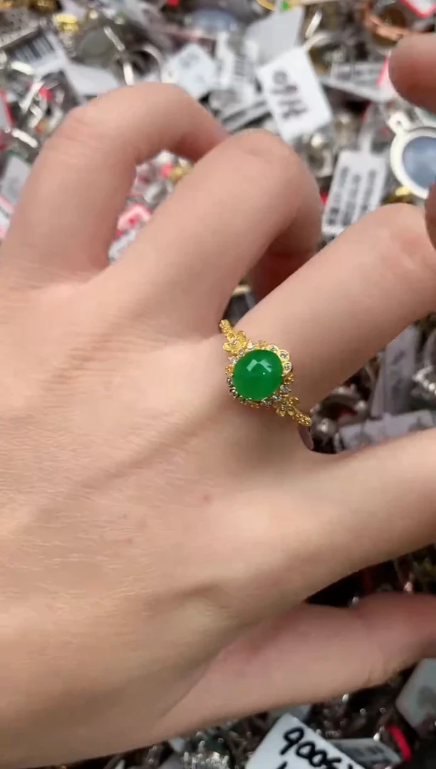 银S925镶嵌戒指翡翠666            7