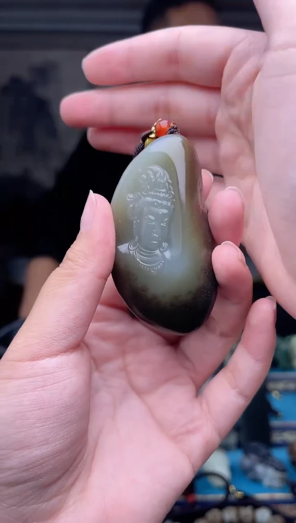 未镶嵌和田玉挂件1