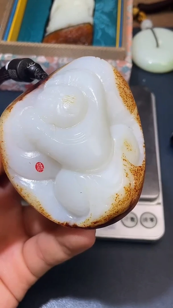 颈饰未镶嵌和田玉海***?HX