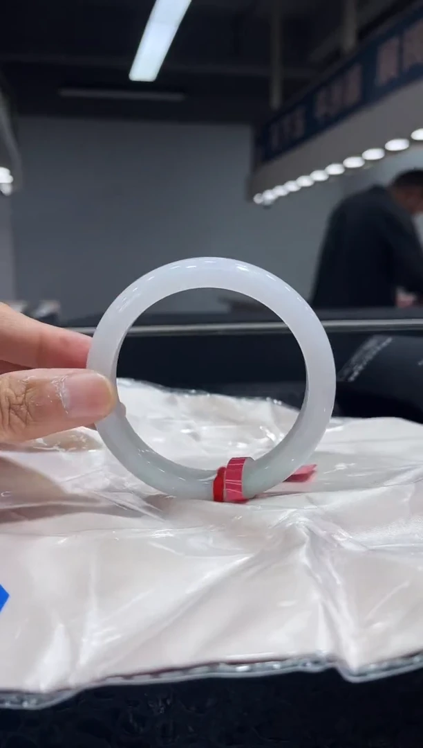 未镶嵌手镯翡翠13