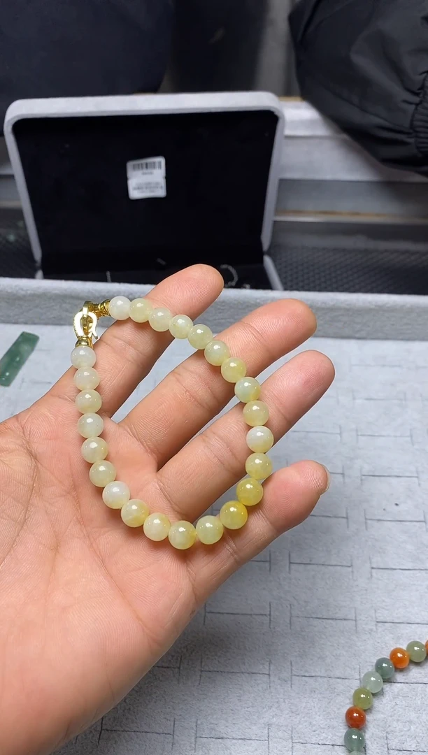 未镶嵌定制翡翠手串