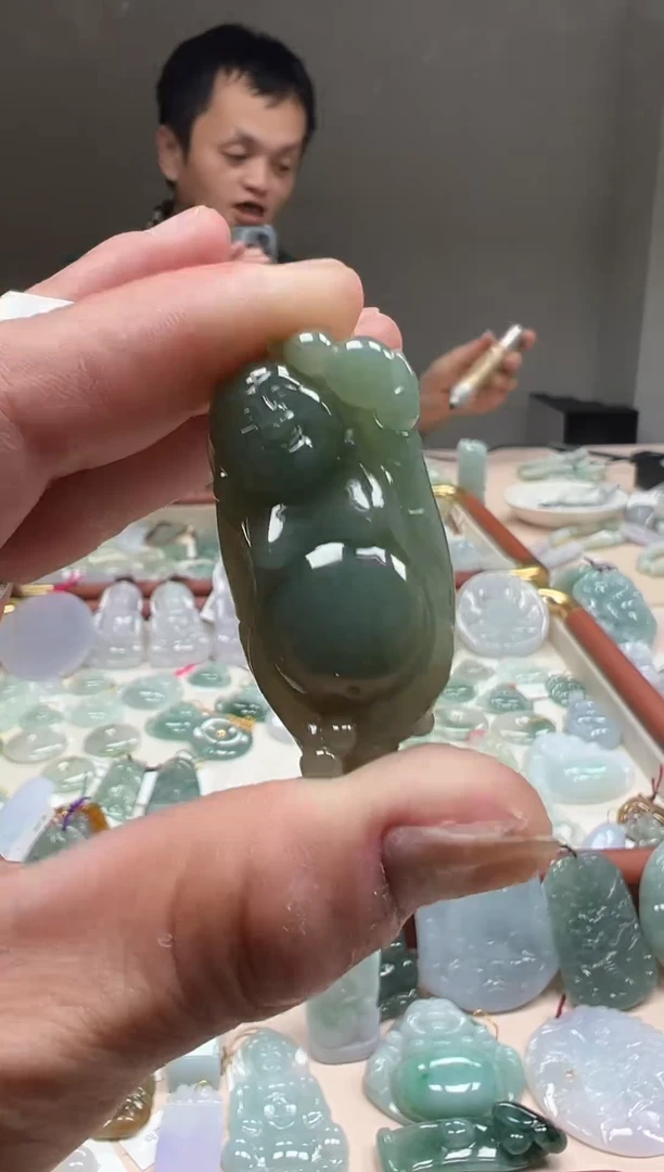 吊坠(不含链)未镶嵌翡翠天然翡翠A货布袋佛