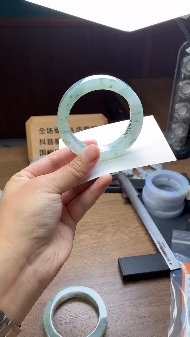 未镶嵌手镯定制翡翠用****9定制