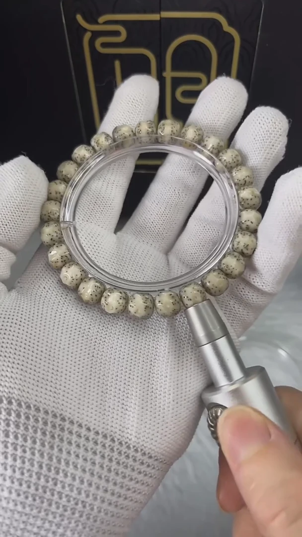 手串星月菩提小驼包9x8.d355