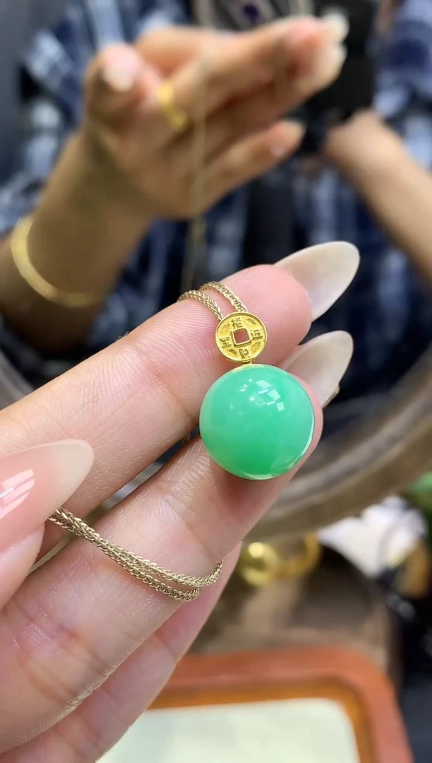 18K金镶嵌挂件翡翠珠子不含链