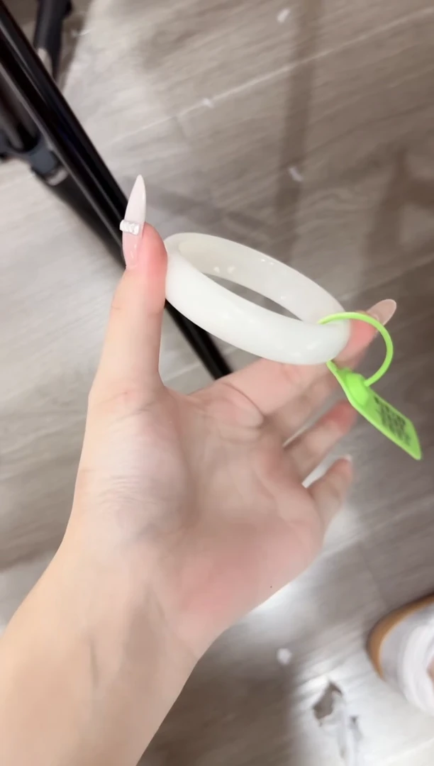 未镶嵌手镯和田玉10.5/76/56-58