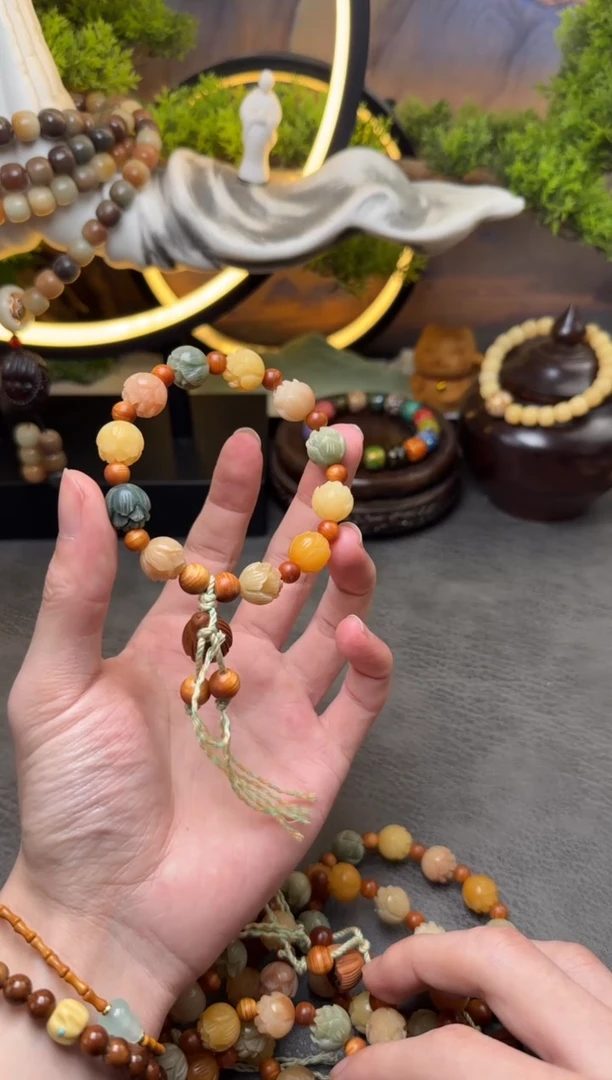 【闪购商品】菩提根/象牙果手串菩提莲花雕刻 手修