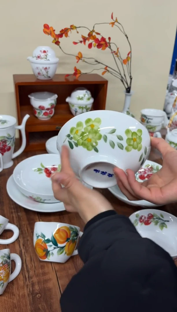 景德镇手绘釉中彩（食品级）壮壮碗