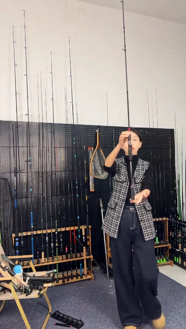 2.4m碳素钓行者2.4米枪柄+杆架（瑕疵尾货竿，没有售后，介意勿拍）