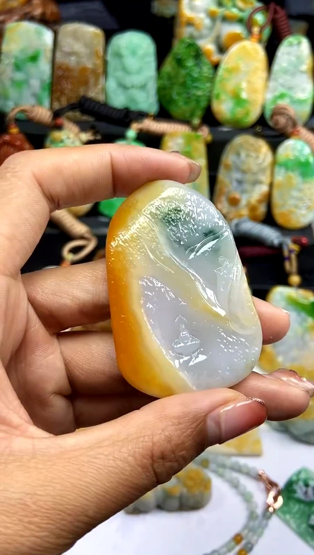 【闪购商品】定制翡翠未镶嵌翡翠A货