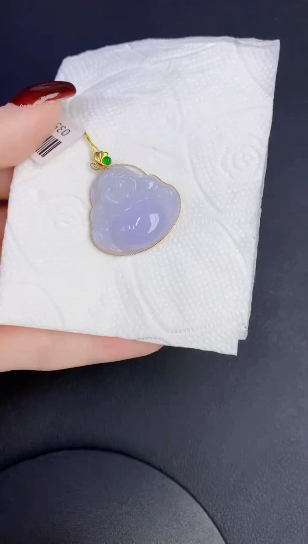 颈饰18K金镶嵌翡翠缅甸天然翡翠A货