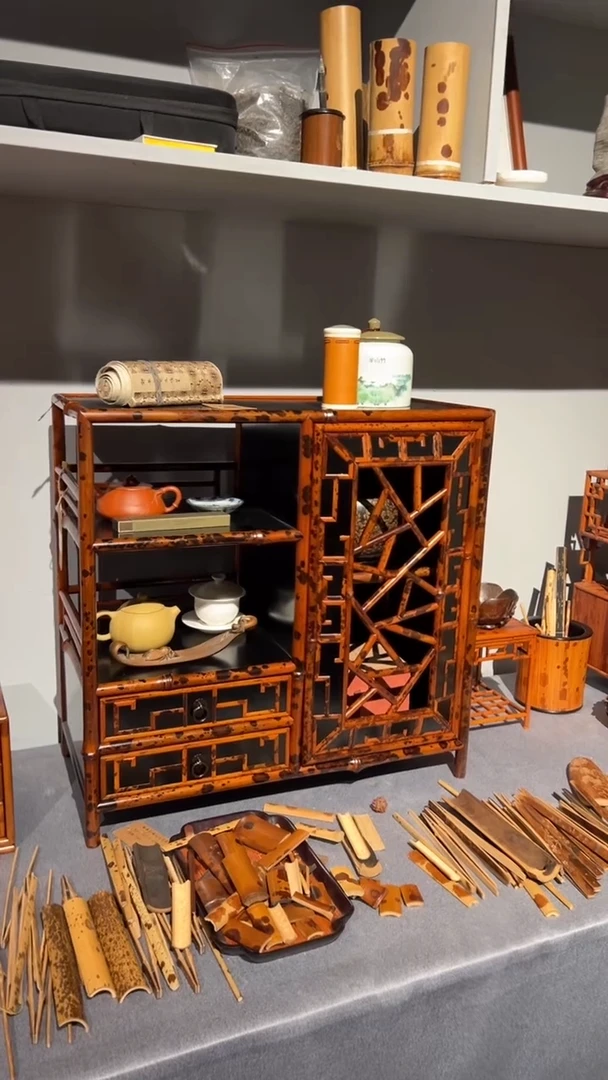 竹乌*…湘妃竹冰裂纹茶水柜