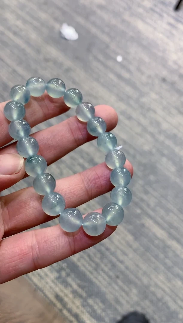 颈饰未镶嵌翡翠飞**.飞