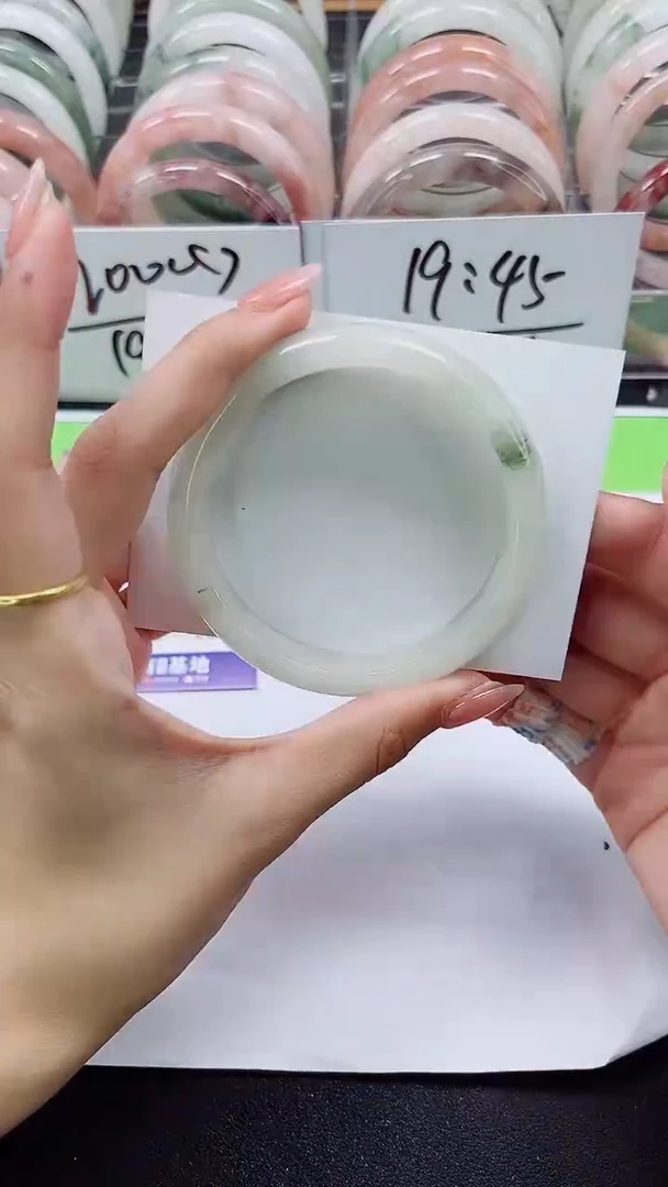 【闪购商品】石英质玉手镯合金A78-58/60