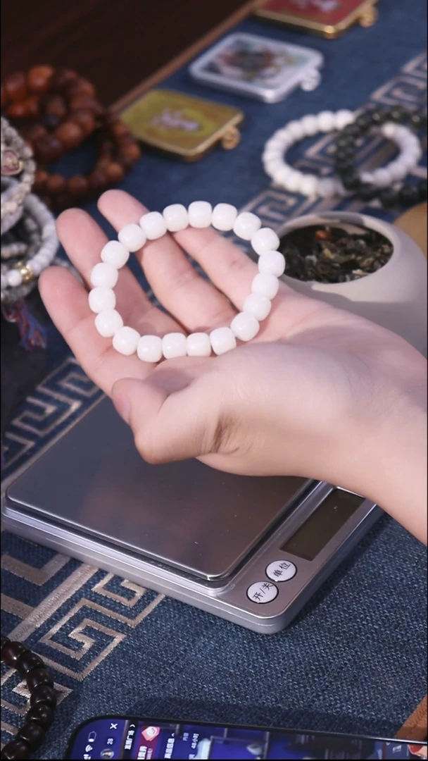 白玉菩提手串老型菩提根单圈手串