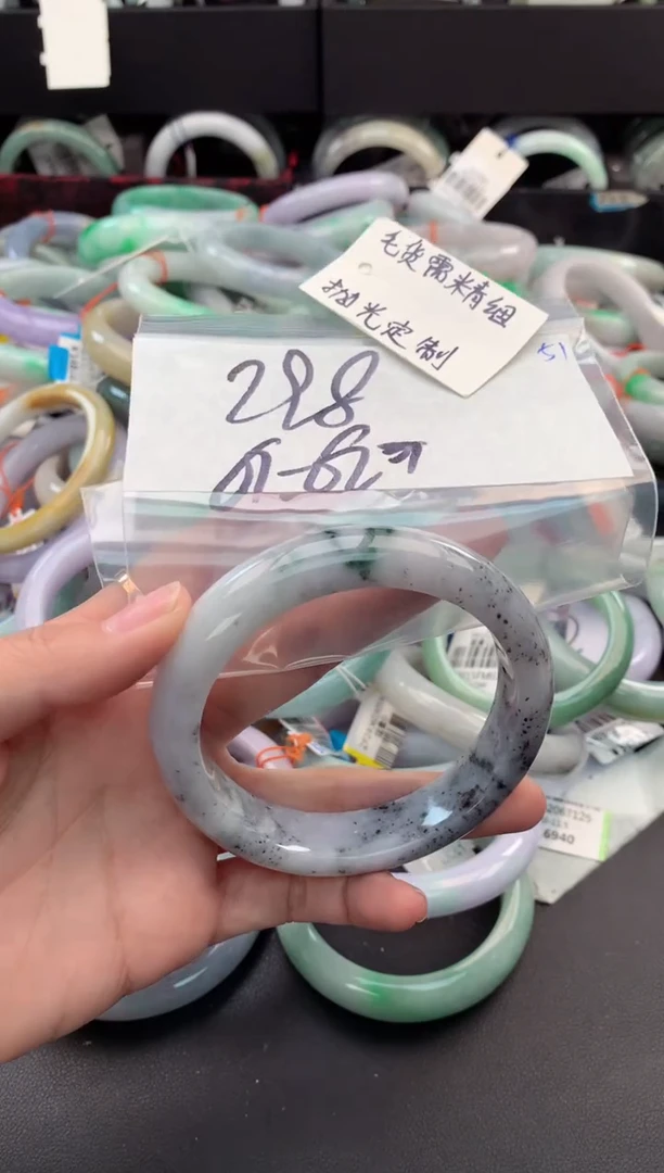 【闪购商品】定制翡翠未镶嵌毛货需精细抛光+多人