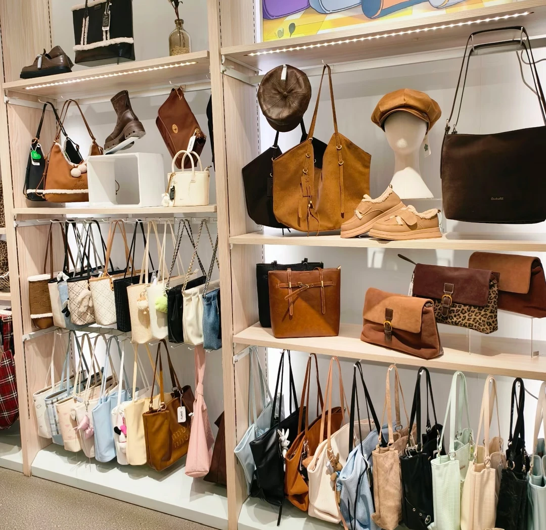 25新款随机包包发货