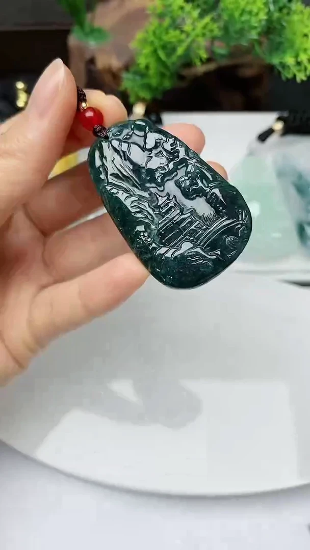 【闪购商品】翡翠颈饰未镶嵌