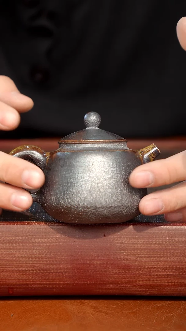 陶瓷奢瓷/瑞寅柴烧茶器（壶）907瑕疵