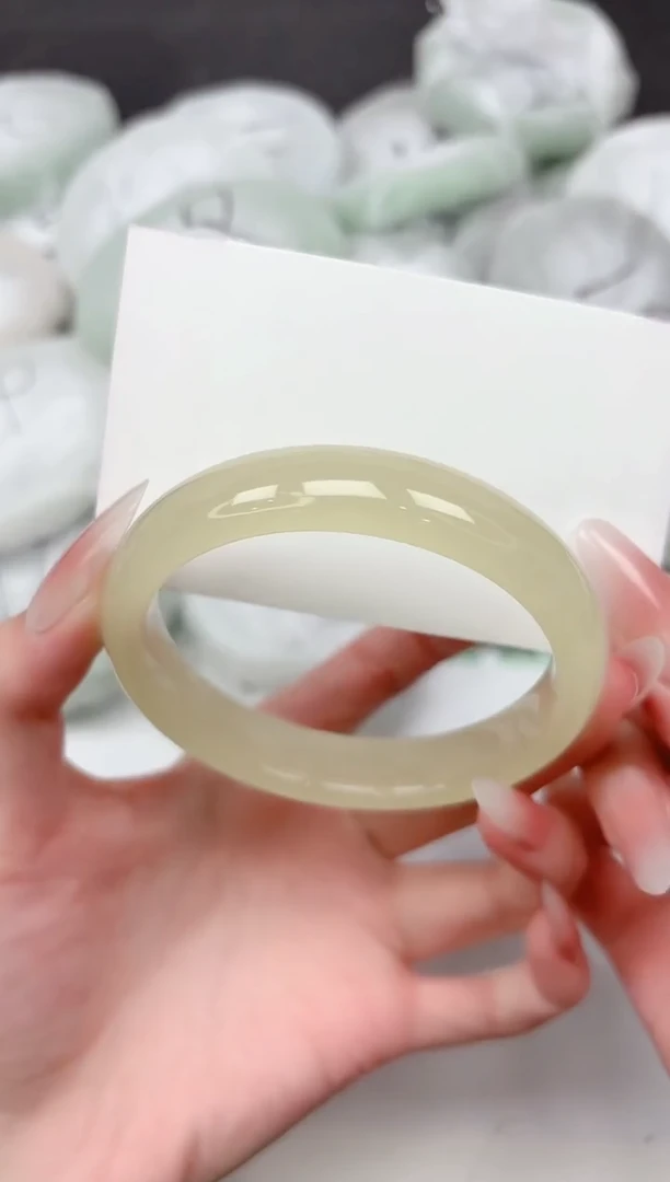 未镶嵌手镯石英质玉315-62