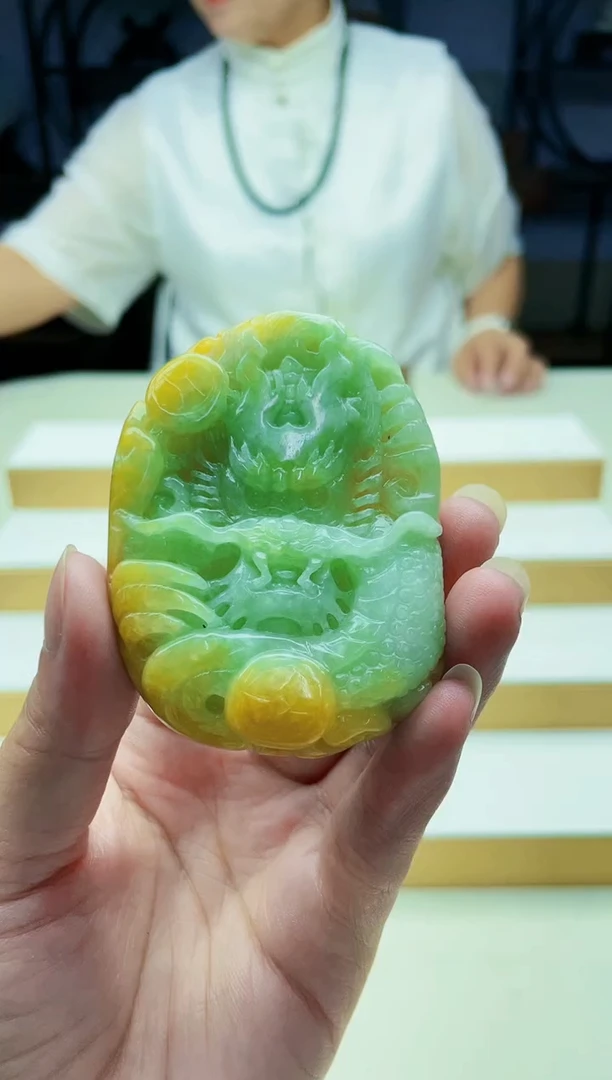 未镶嵌定制翡翠毛货09150074