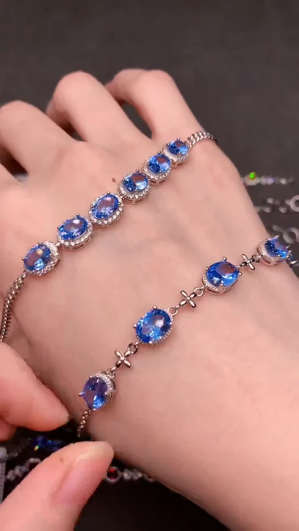 【闪购商品】海蓝宝石手链银S925镶嵌.........