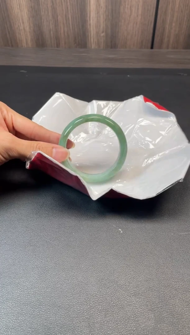 未镶嵌手镯翡翠9951