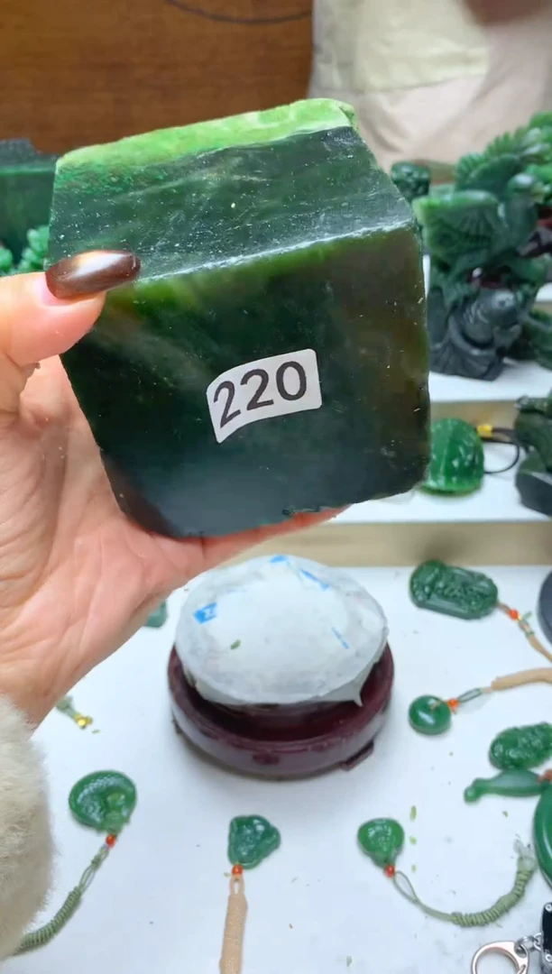 未镶嵌和田玉摆件41