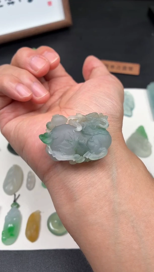 未镶嵌定制翡翠