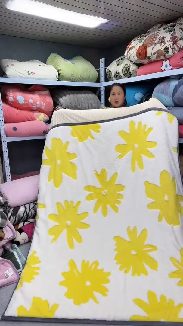 牛奶绒150+200被子