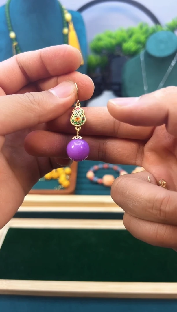 翡翠14K金镶嵌耳饰E185