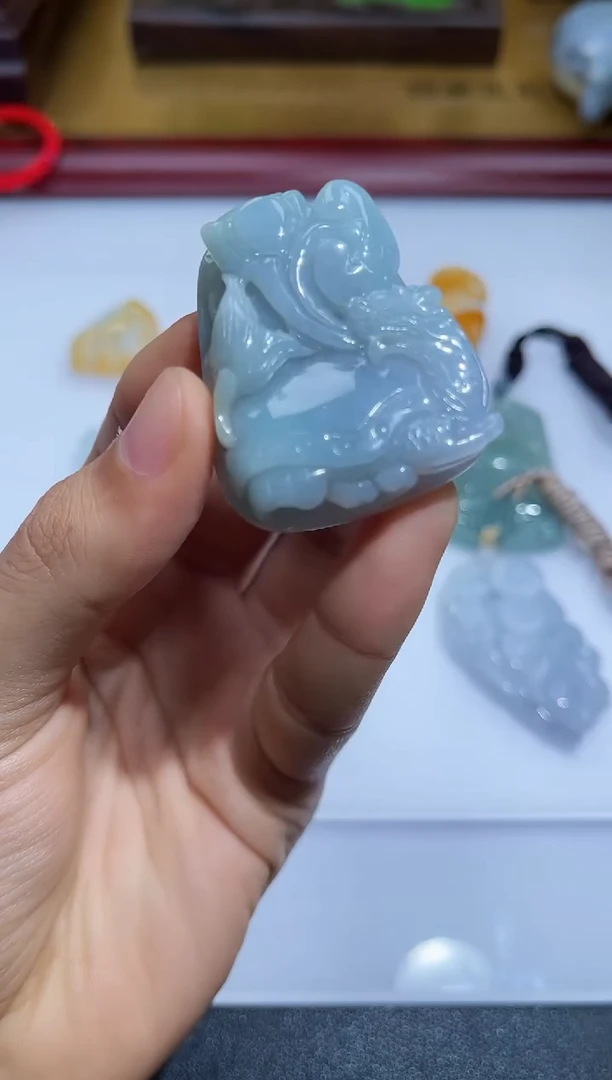 吊坠(不含链)未镶嵌翡翠1