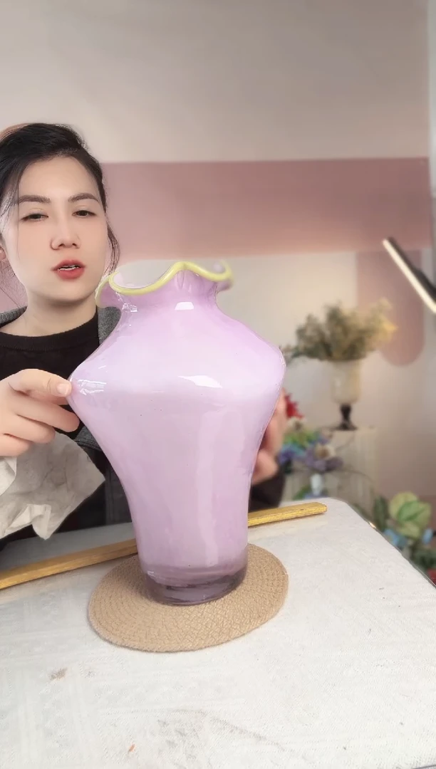 081直播玻璃花瓶