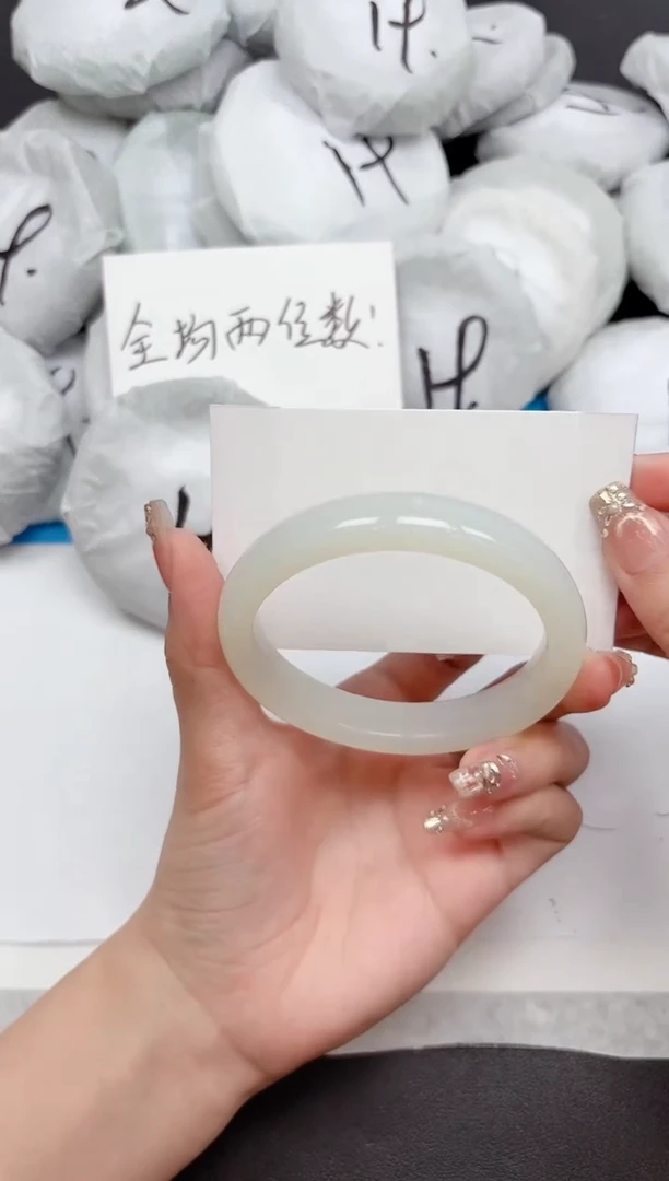 未镶嵌手镯石英质玉282-59.2