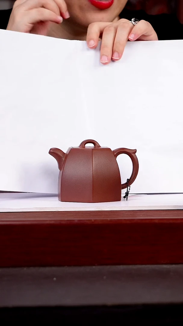 茶壶紫砂AG17323汪有缘六方铜砣底槽清215cc内推