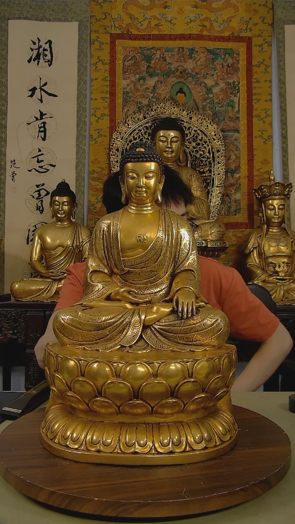 紫铜鎏金释迦摩尼佛佛像铜器收藏